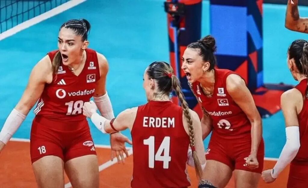 Filenin Sultanları Avrupa Şampiyonası’nda Azerbaycan’ı 3-0 Yenerek Çeyrek Finalde