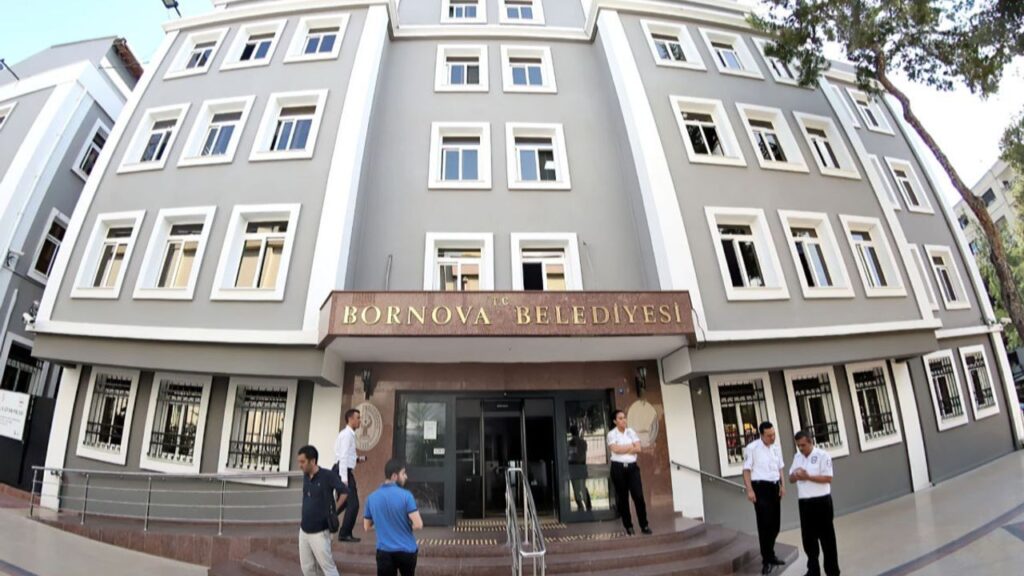 Bornova Belediyesi mülkiyetindeki 19 taşınmazı kapalı teklifle satışa sunuyor
